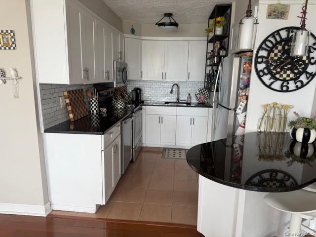 Coop 166th  Queens, NY 11357, MLS-966673-3