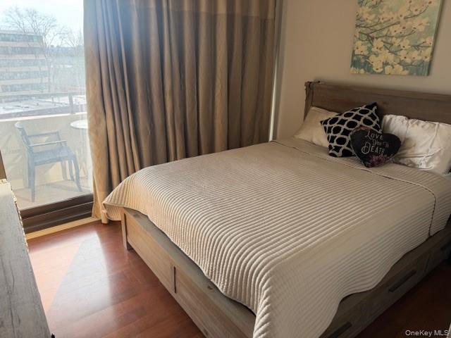 Coop 166th  Queens, NY 11357, MLS-966673-4