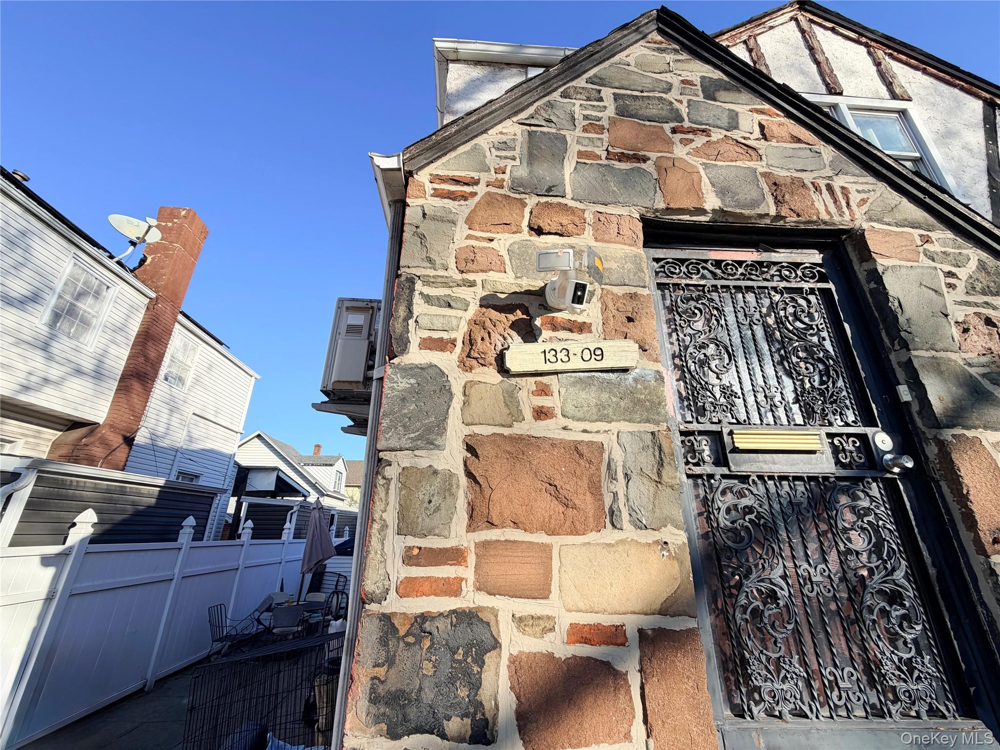 Single Family Van Wyck  Queens, NY 11436, MLS-966677-4