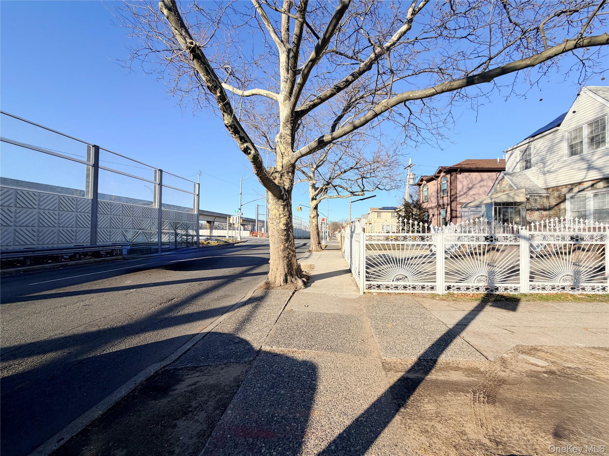 Single Family Van Wyck  Queens, NY 11436, MLS-966677-7