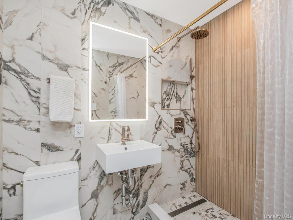 Coop Hudson Manor  Bronx, NY 10463, MLS-966706-7