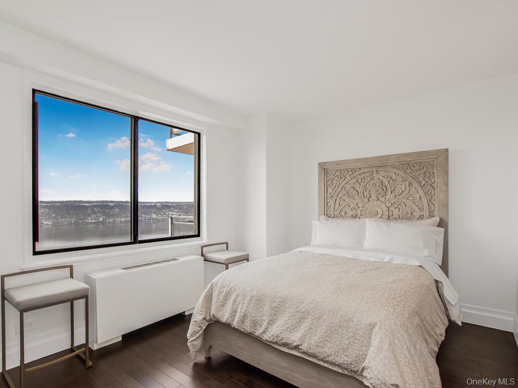 Coop Hudson Manor  Bronx, NY 10463, MLS-966706-9