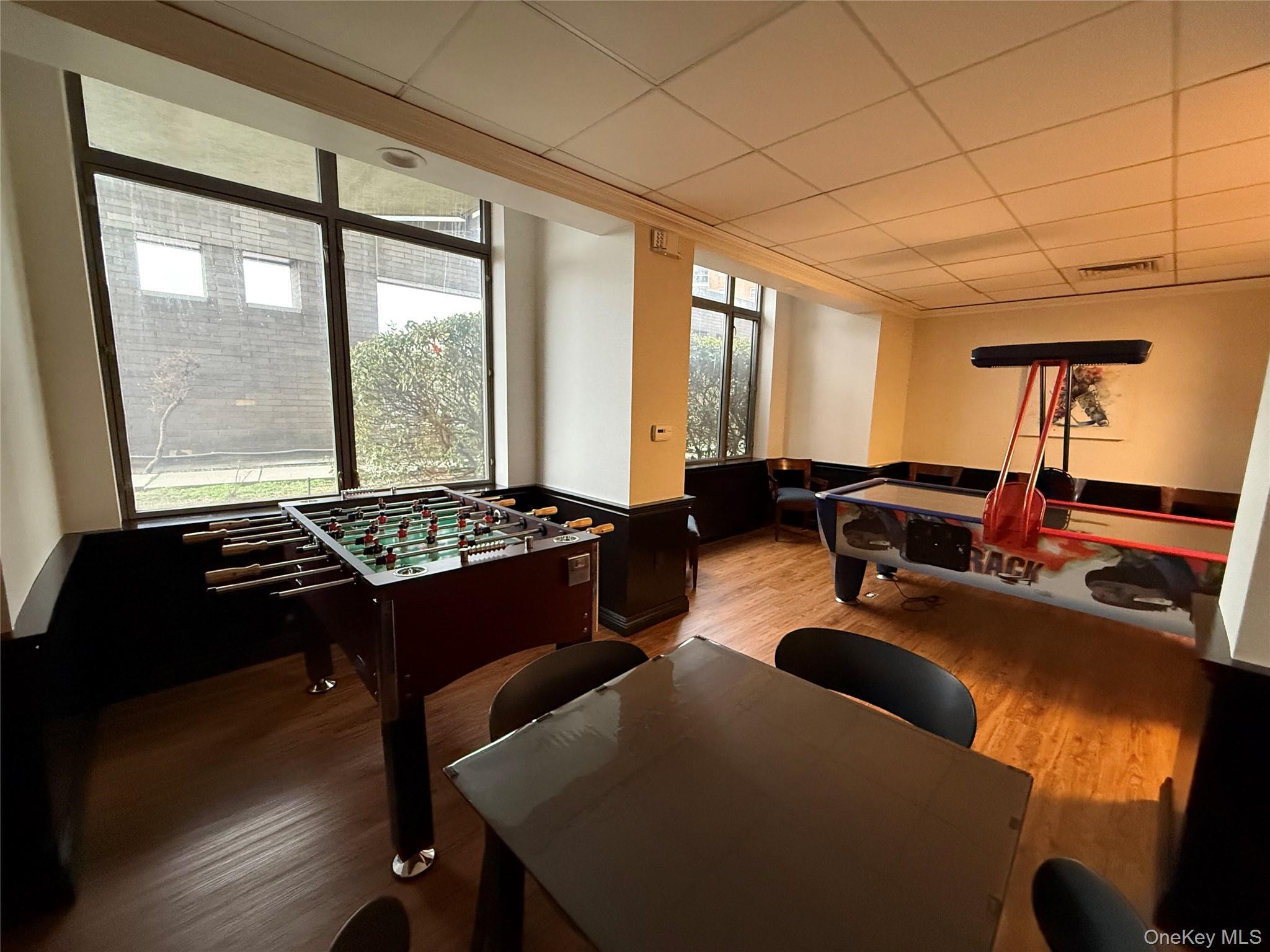 Condo Queens  Queens, NY 11375, MLS-966718-27