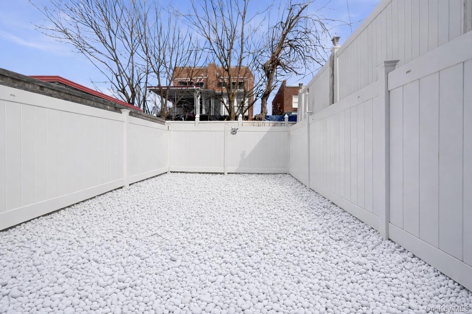 Single Family Brinsmade  Bronx, NY 10465, MLS-966753-31