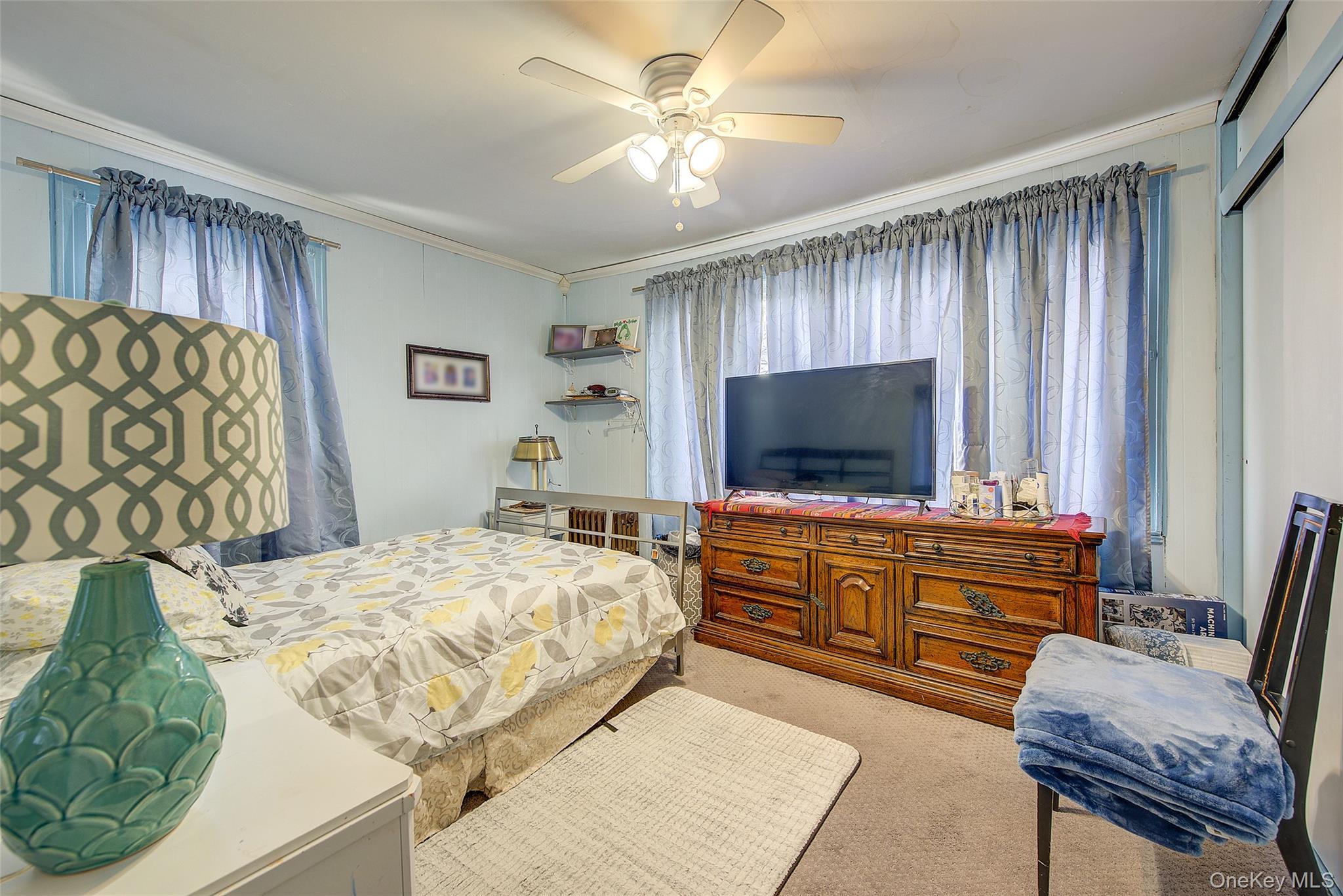 Single Family 220th  Queens, NY 11427, MLS-966754-12