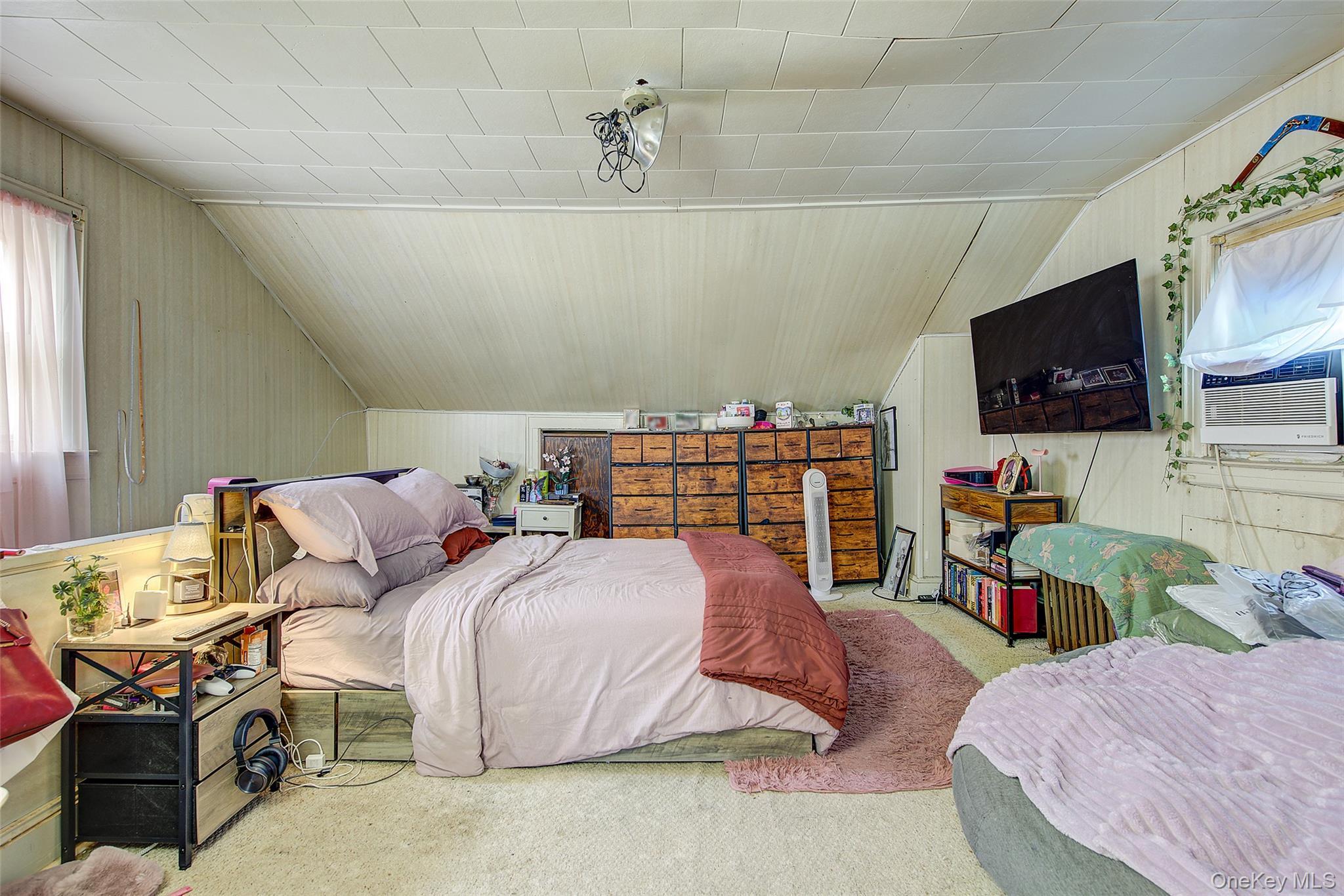 Single Family 220th  Queens, NY 11427, MLS-966754-17