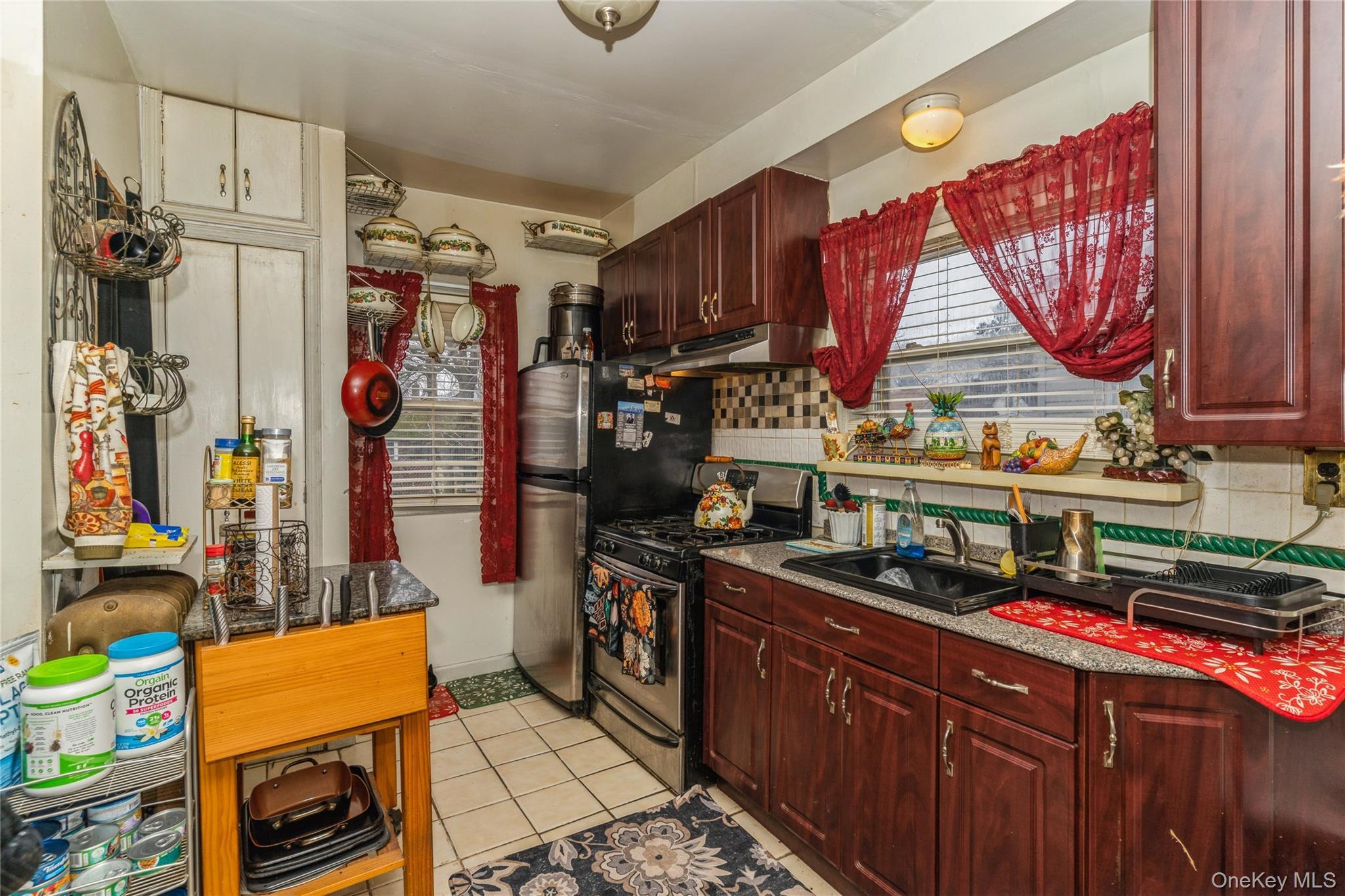 Single Family 143rd  Queens, NY 11413, MLS-966766-12