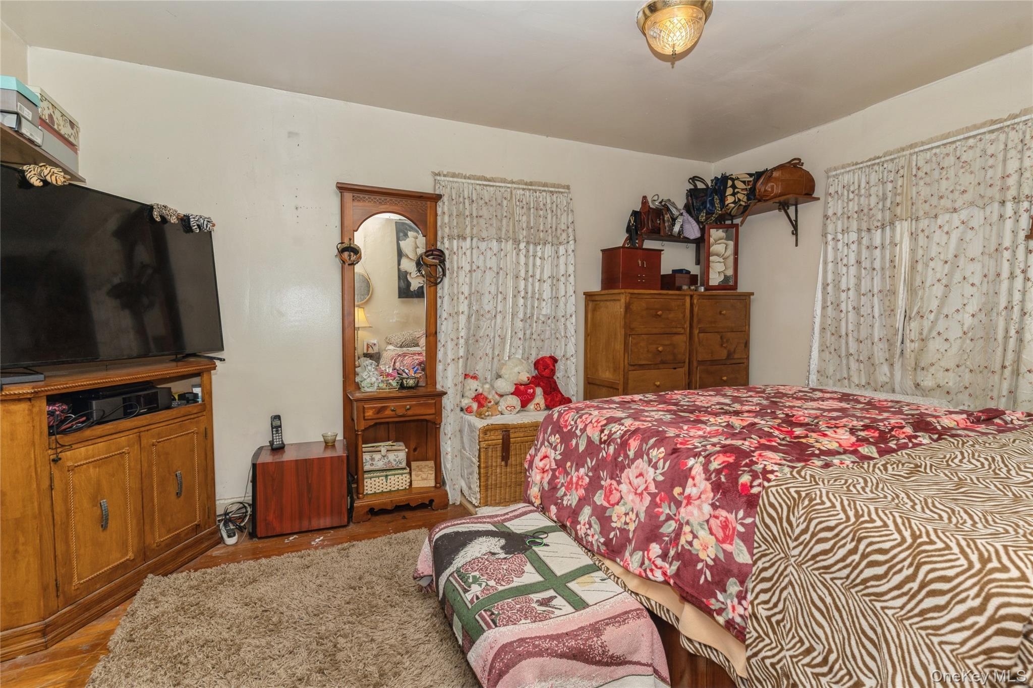 Single Family 143rd  Queens, NY 11413, MLS-966766-16