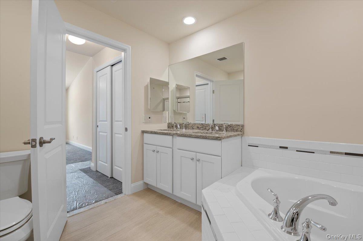 Condo Steven  Suffolk County, NY 11746, MLS-966778-18