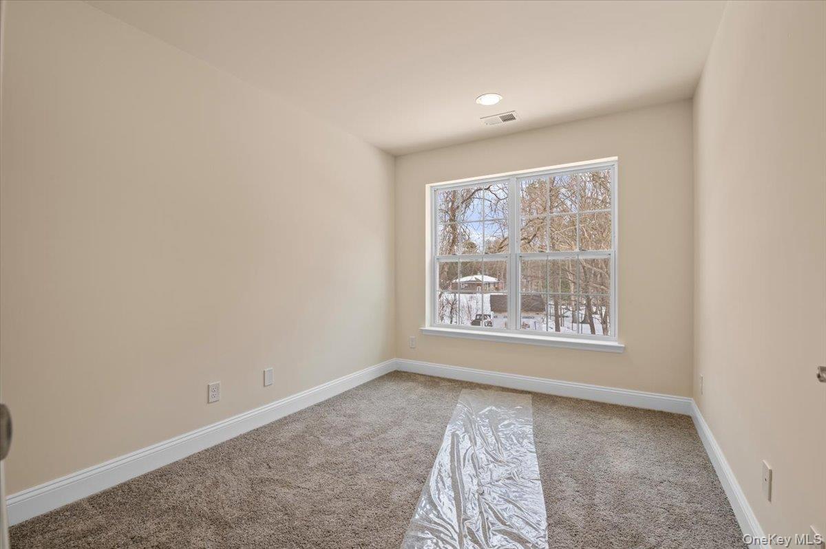 Condo Steven  Suffolk County, NY 11746, MLS-966778-22