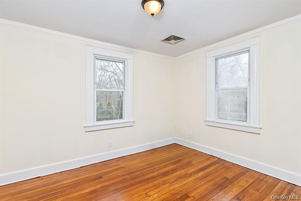 Single Family Old Medford Suffolk County, NY 11763, MLS-966784-24