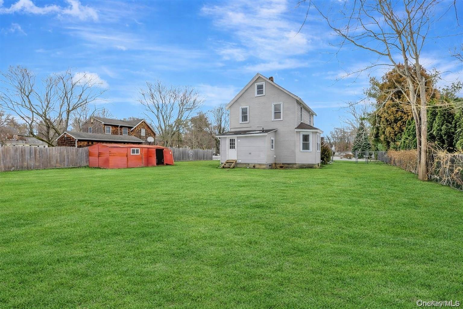 Single Family Old Medford  Suffolk County, NY 11763, MLS-966784-30