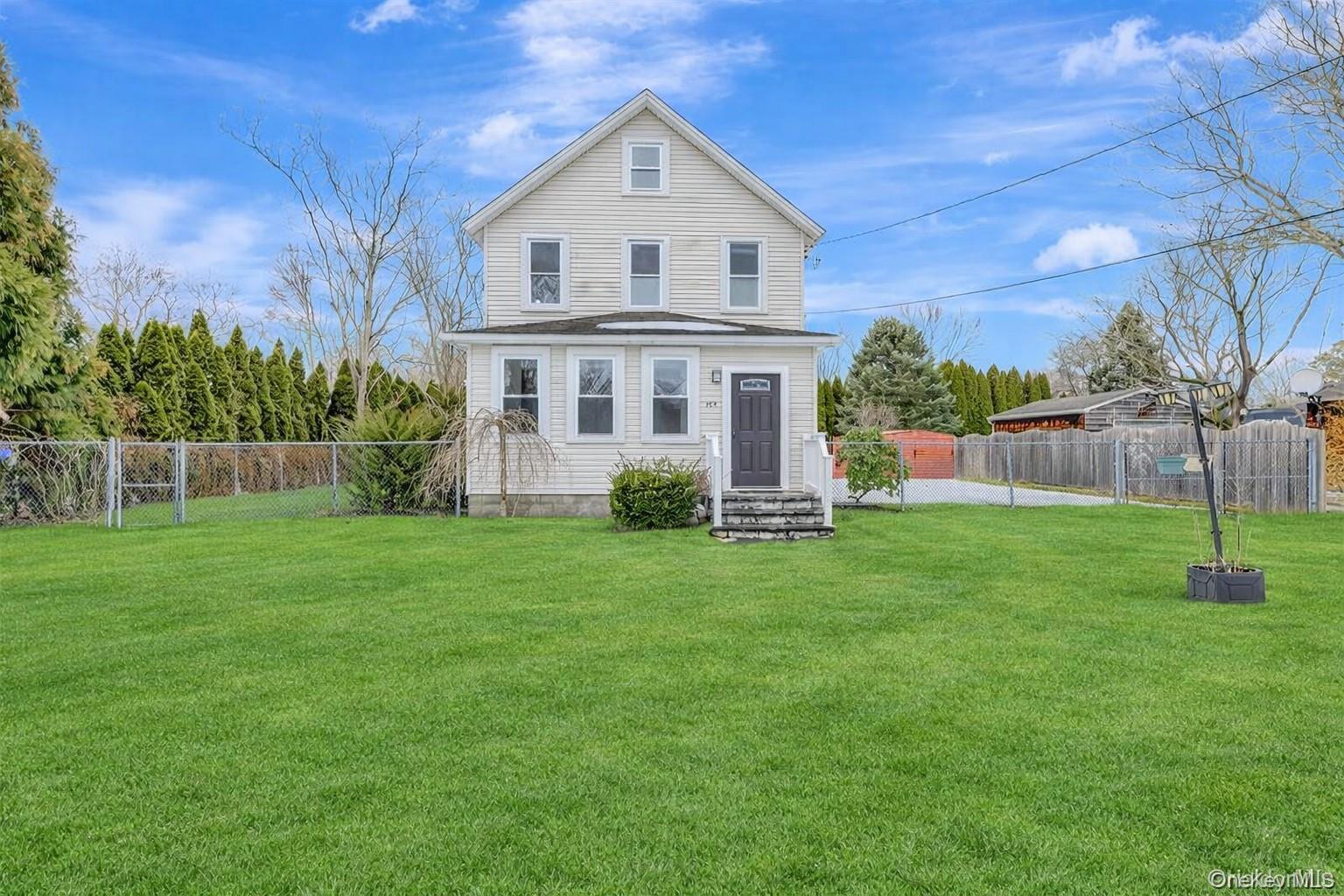 Single Family Old Medford Suffolk County, NY 11763, MLS-966784-4