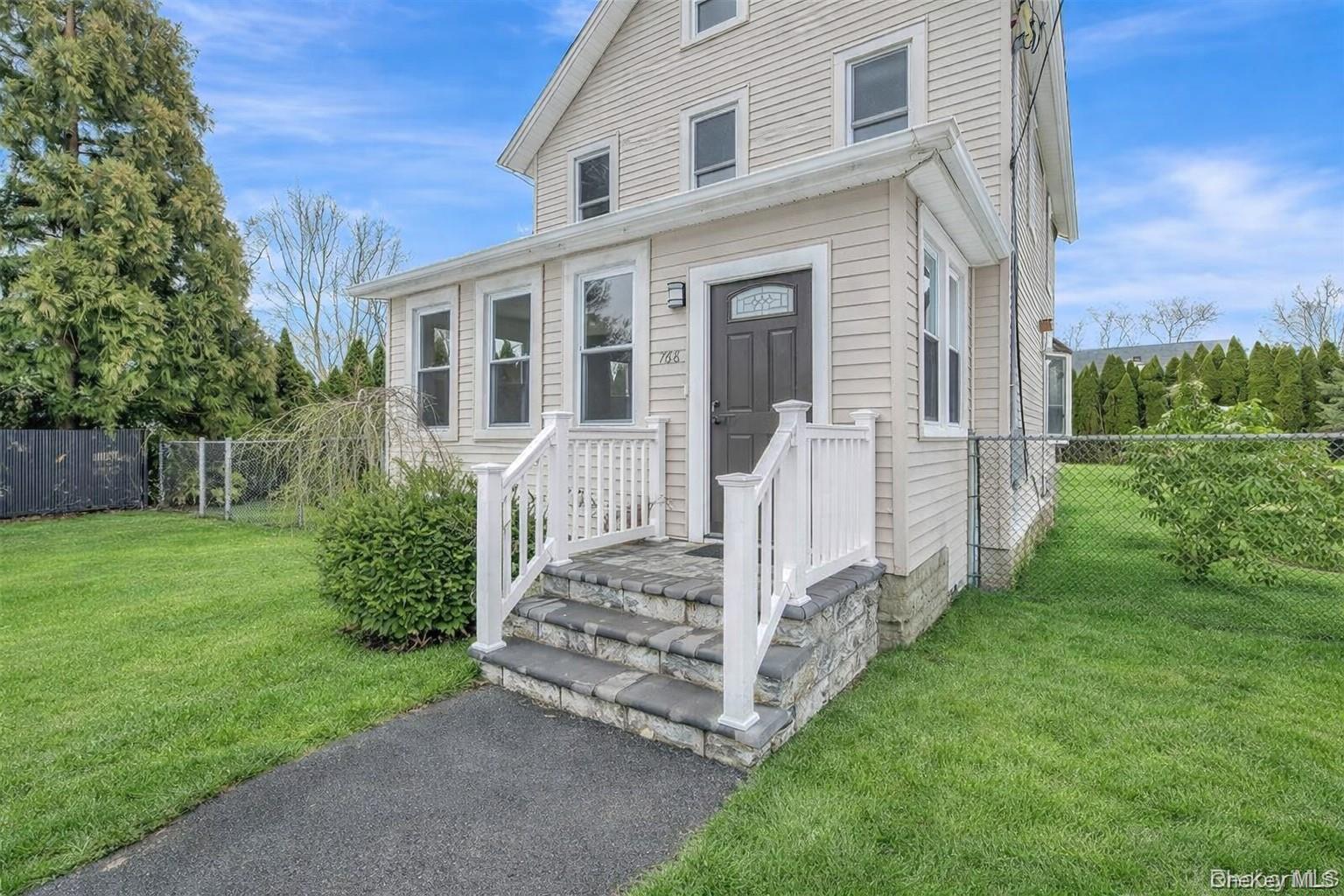 Single Family Old Medford Suffolk County, NY 11763, MLS-966784-6