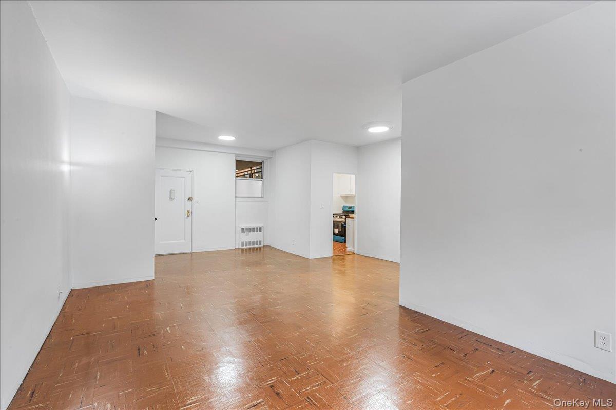 Coop 85th  Queens, NY 11372, MLS-966787-4