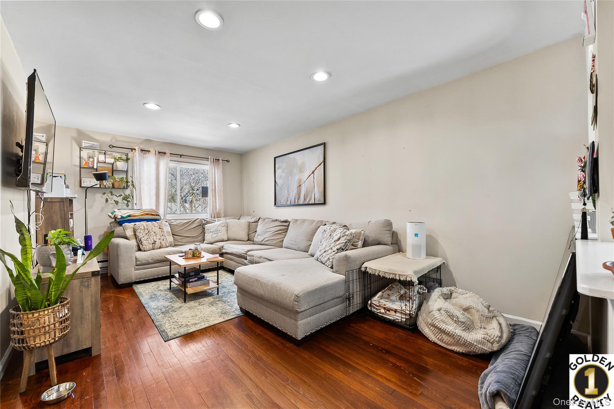 Single Family 156th  Queens, NY 11357, MLS-966795-22