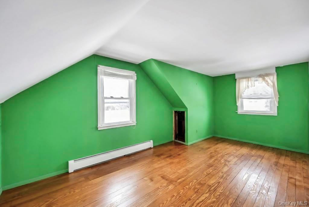 Single Family Ontario  Nassau County, NY 11758, MLS-966813-11