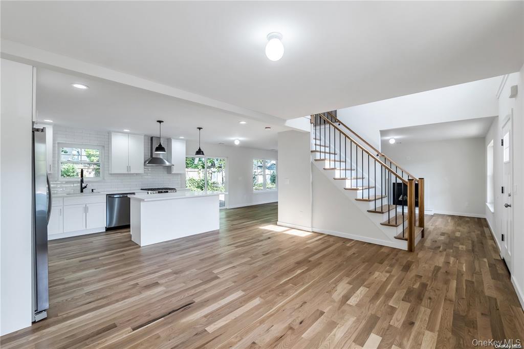 Single Family Leicester  Suffolk County, NY 11779, MLS-966816-14