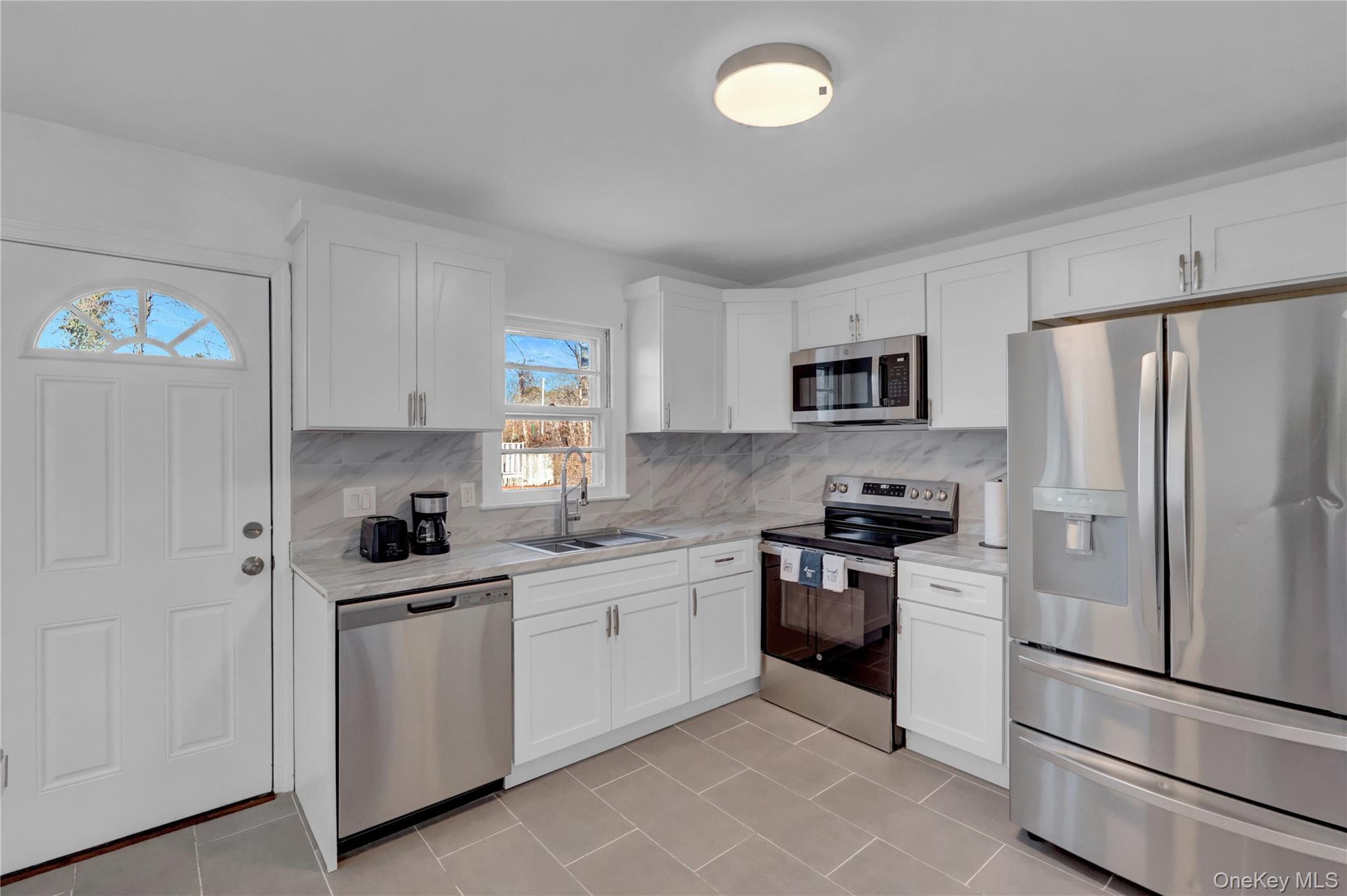 Single Family Middle Island  Suffolk County, NY 11763, MLS-966832-11