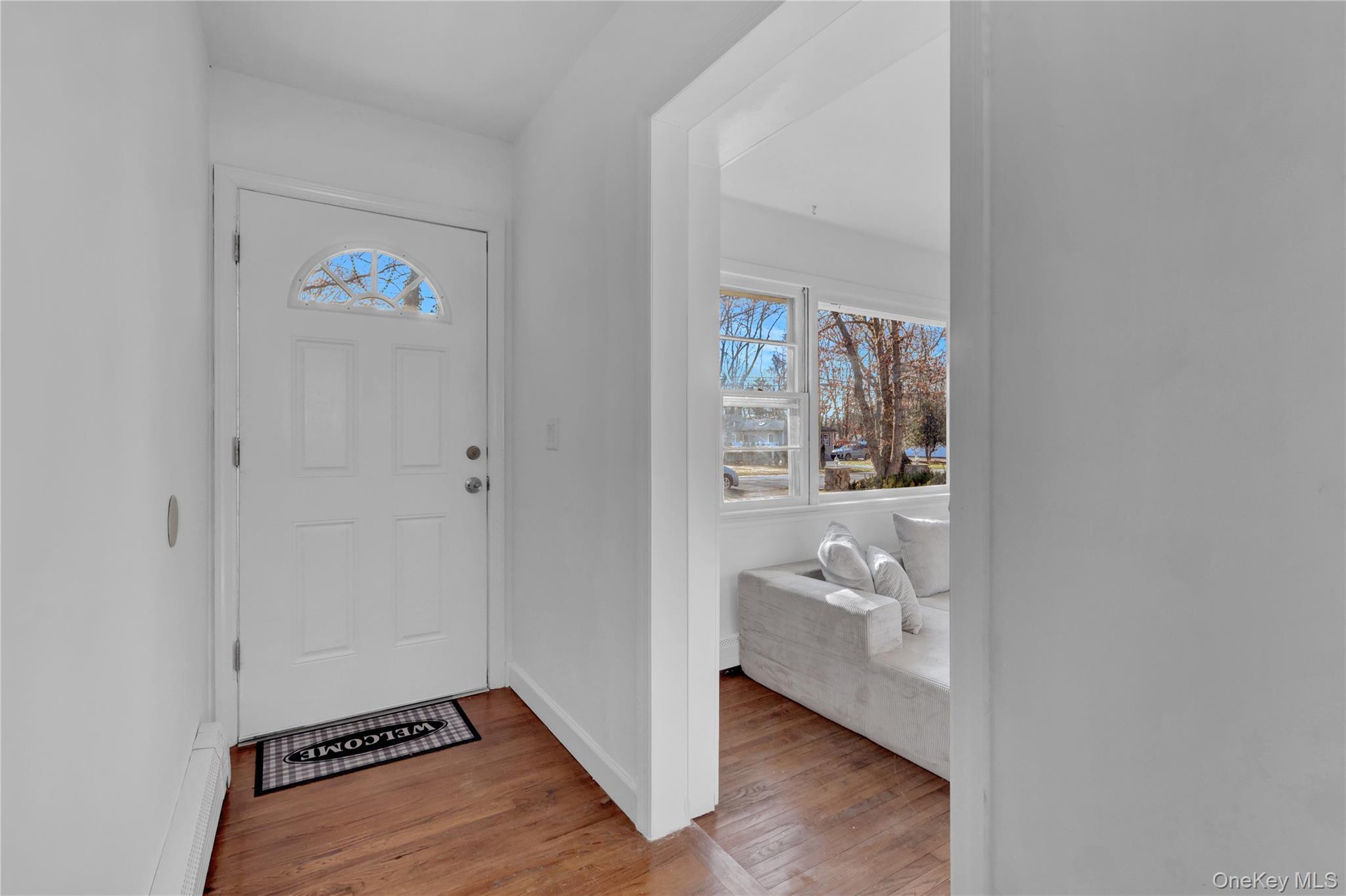 Single Family Middle Island  Suffolk County, NY 11763, MLS-966832-4