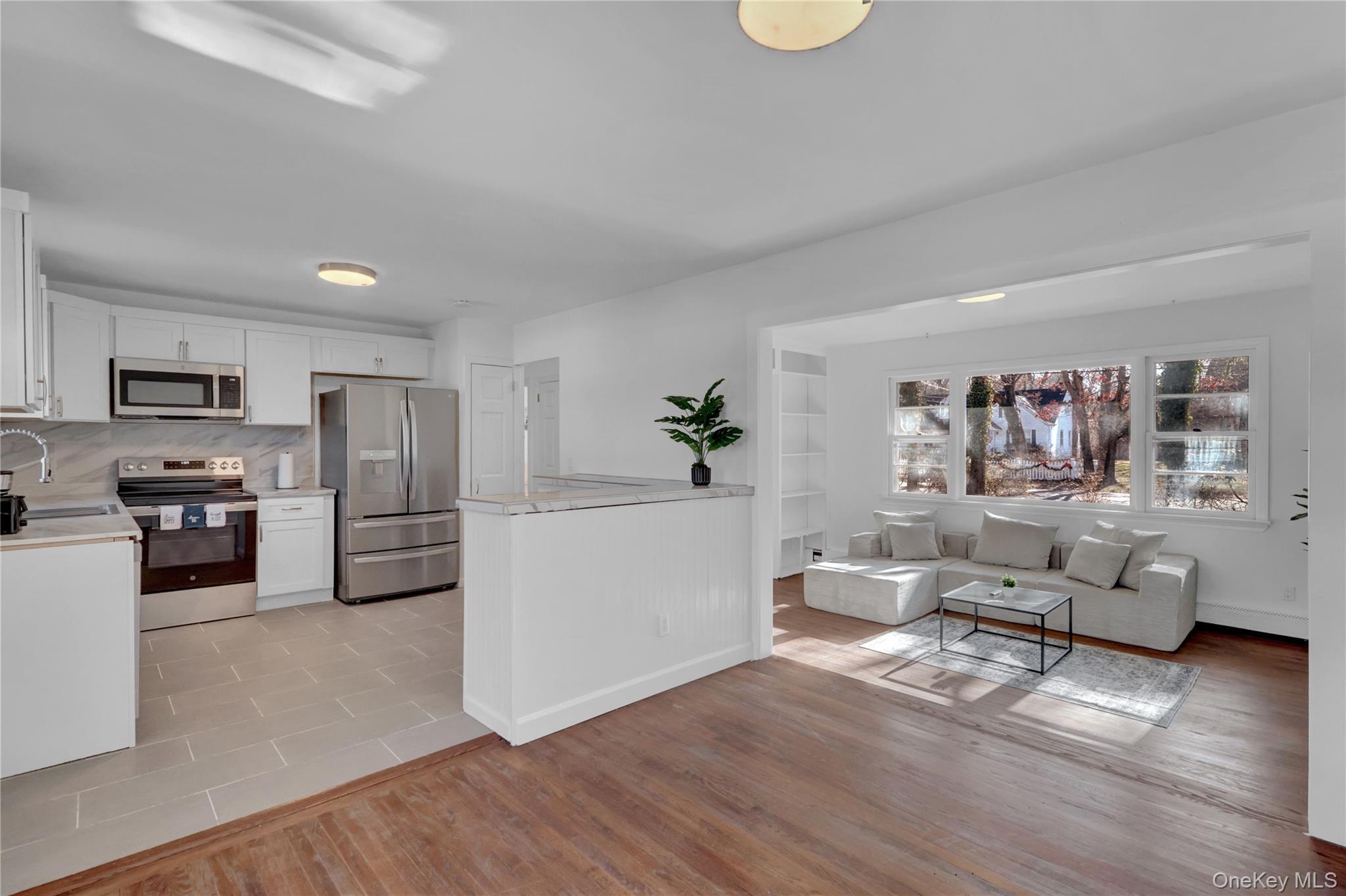 Single Family Middle Island  Suffolk County, NY 11763, MLS-966832-7