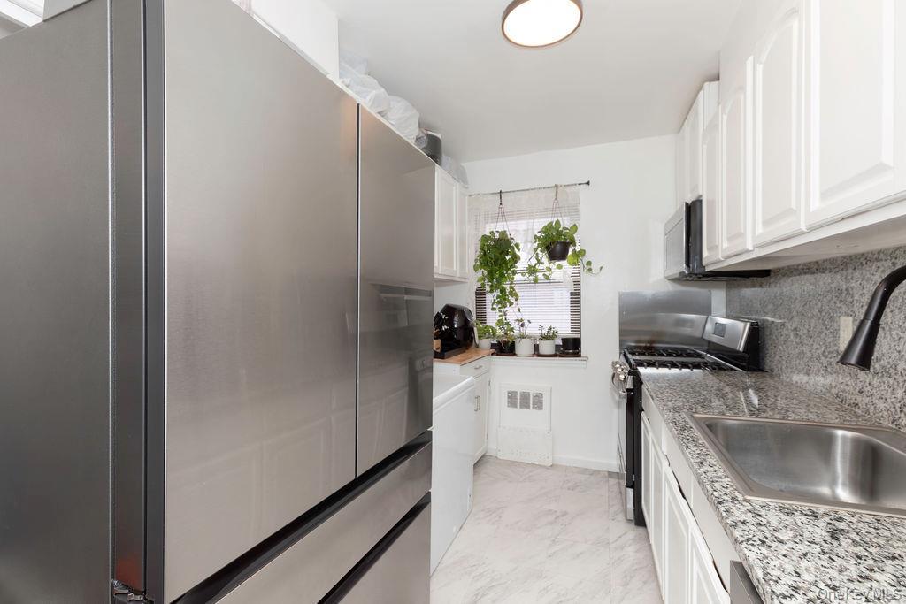 Coop Fleetwood  Westchester County, NY 10552, MLS-966833-11