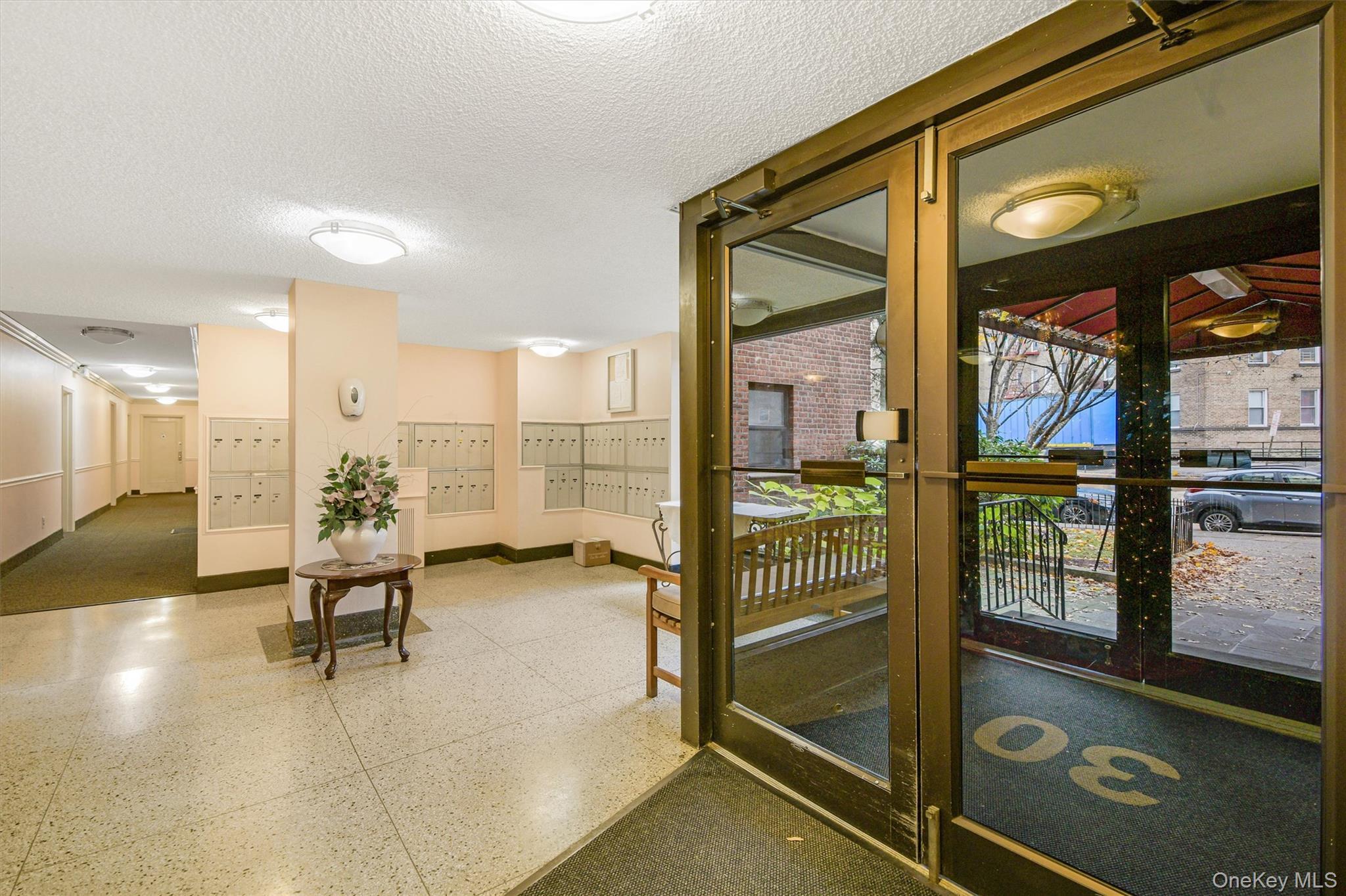 Coop Fleetwood  Westchester County, NY 10552, MLS-966833-2