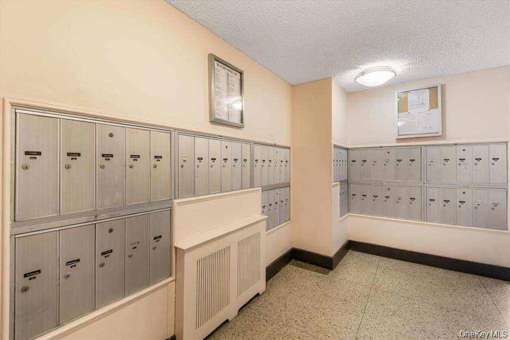 Coop Fleetwood  Westchester County, NY 10552, MLS-966833-4