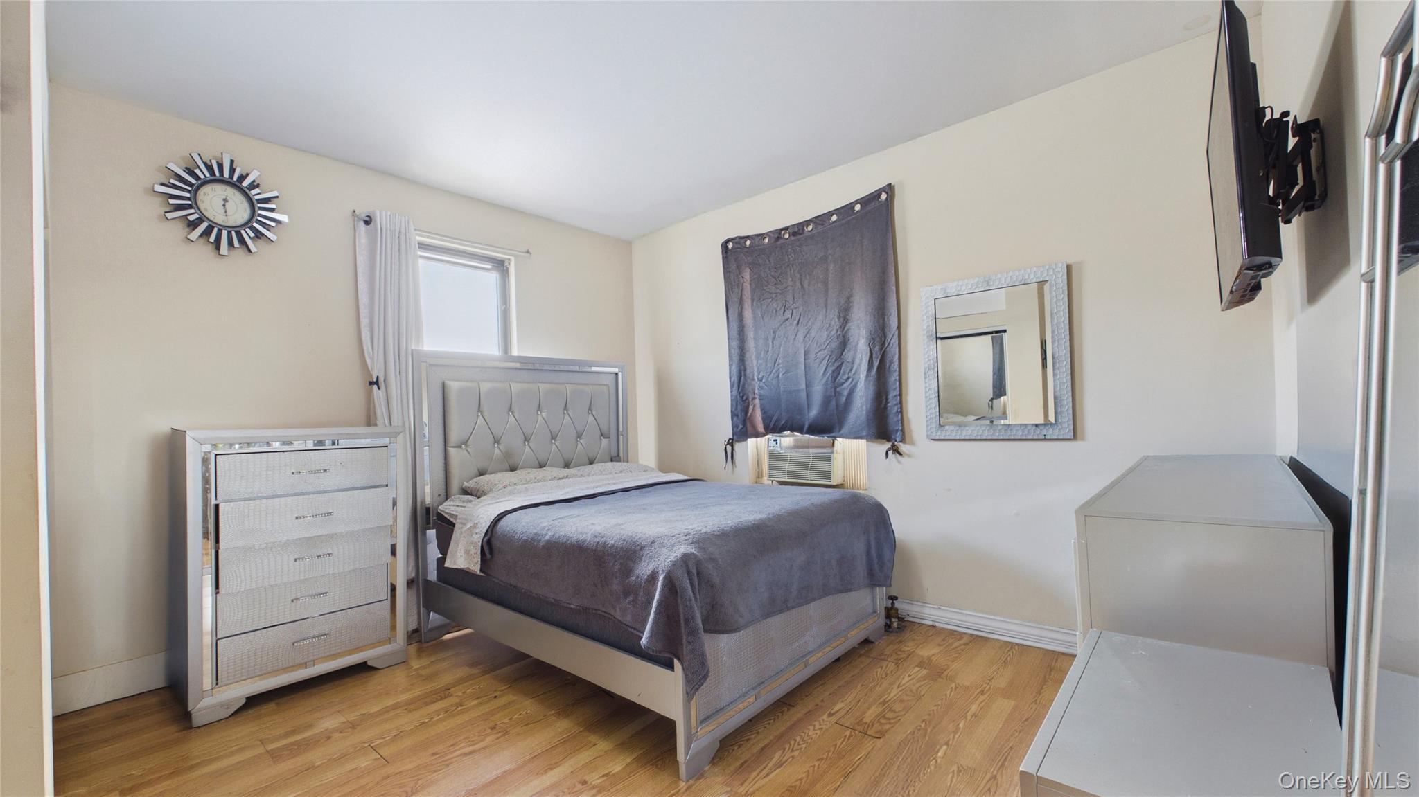 Condo 89th Queens, NY 11372, MLS-966851-10