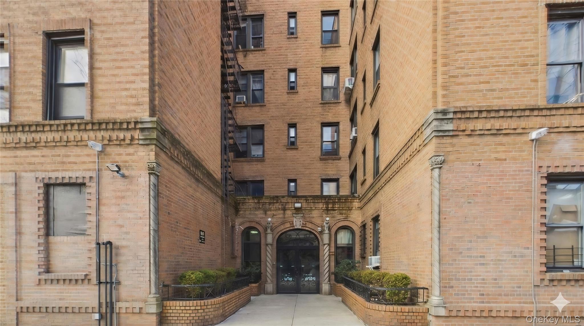 Condo 89th  Queens, NY 11372, MLS-966851-15