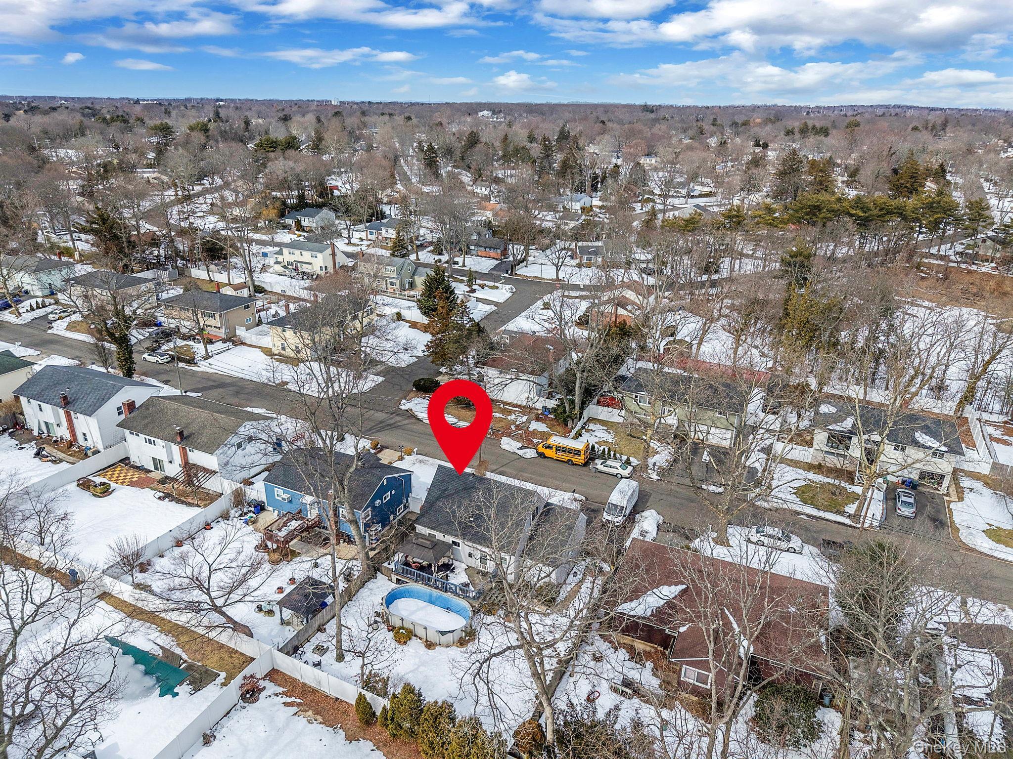 Single Family Lantern  Suffolk County, NY 11743, MLS-966865-23