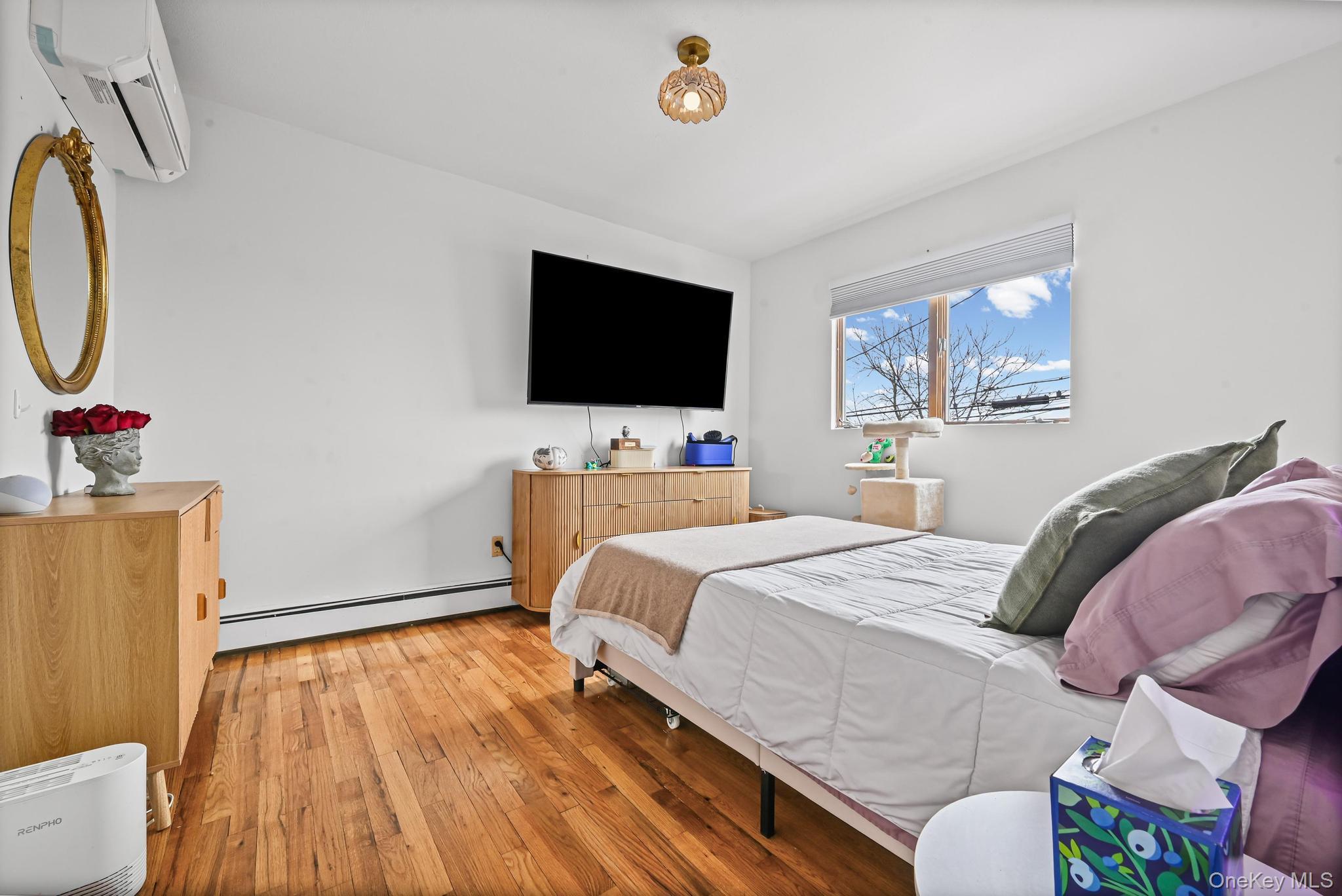 Single Family 1st  Queens, NY 11414, MLS-966904-18