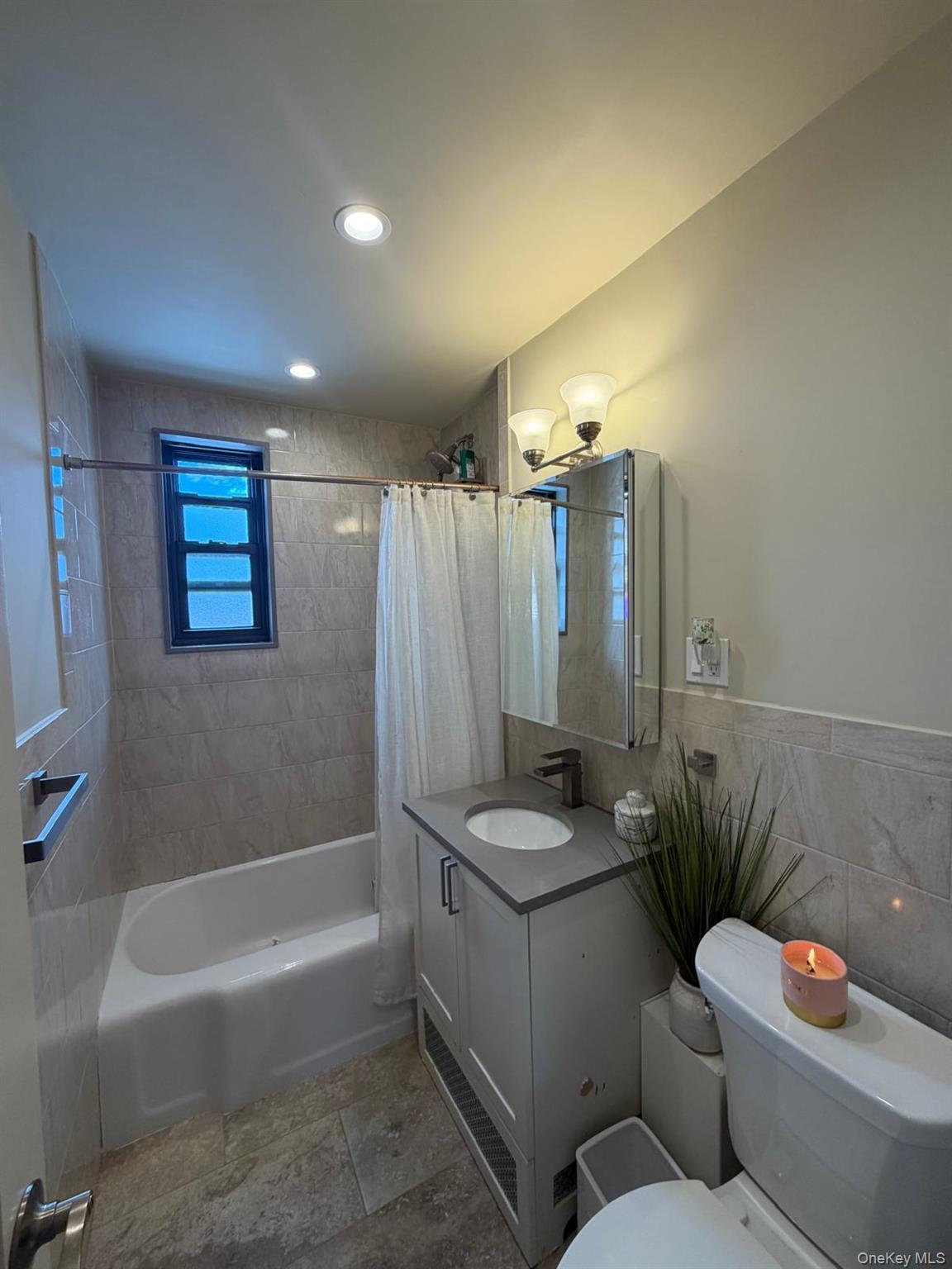 Coop 166th  Queens, NY 11357, MLS-966928-28