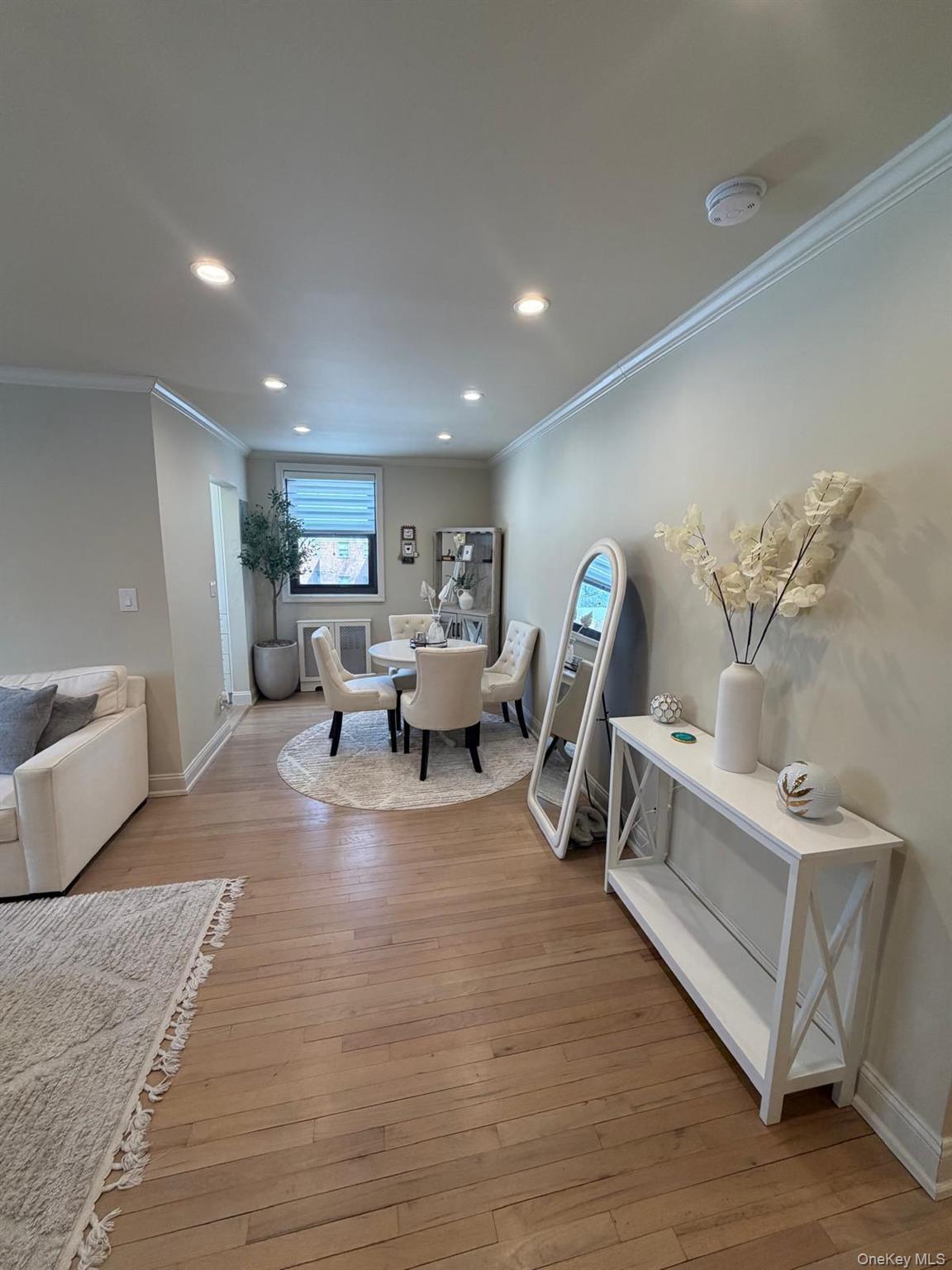 Coop 166th  Queens, NY 11357, MLS-966928-5