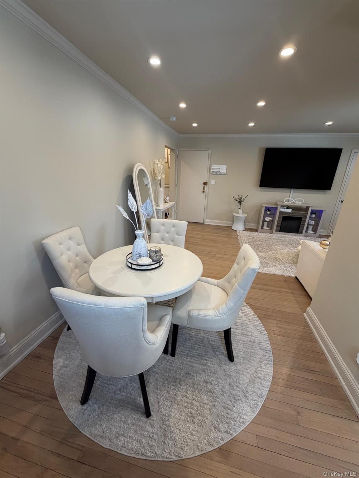 Coop 166th  Queens, NY 11357, MLS-966928-9