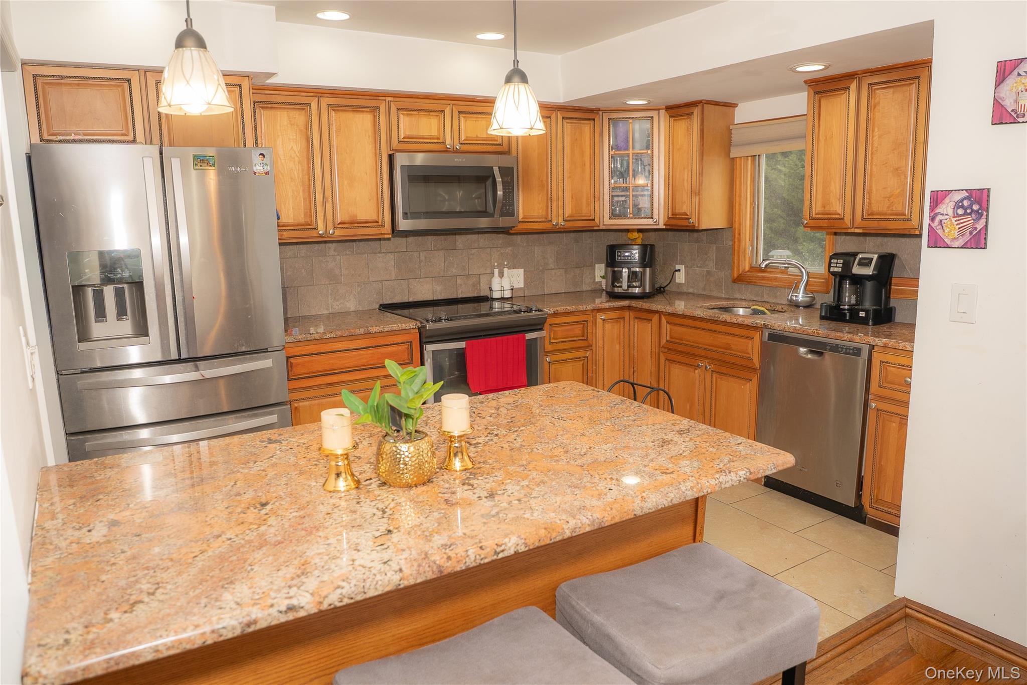Single Family Church  Suffolk County, NY 11741, MLS-966929-7