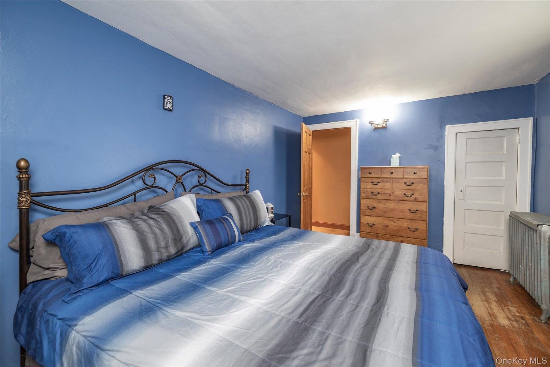 Single Family Hudson  Nassau County, NY 11580, MLS-966946-11