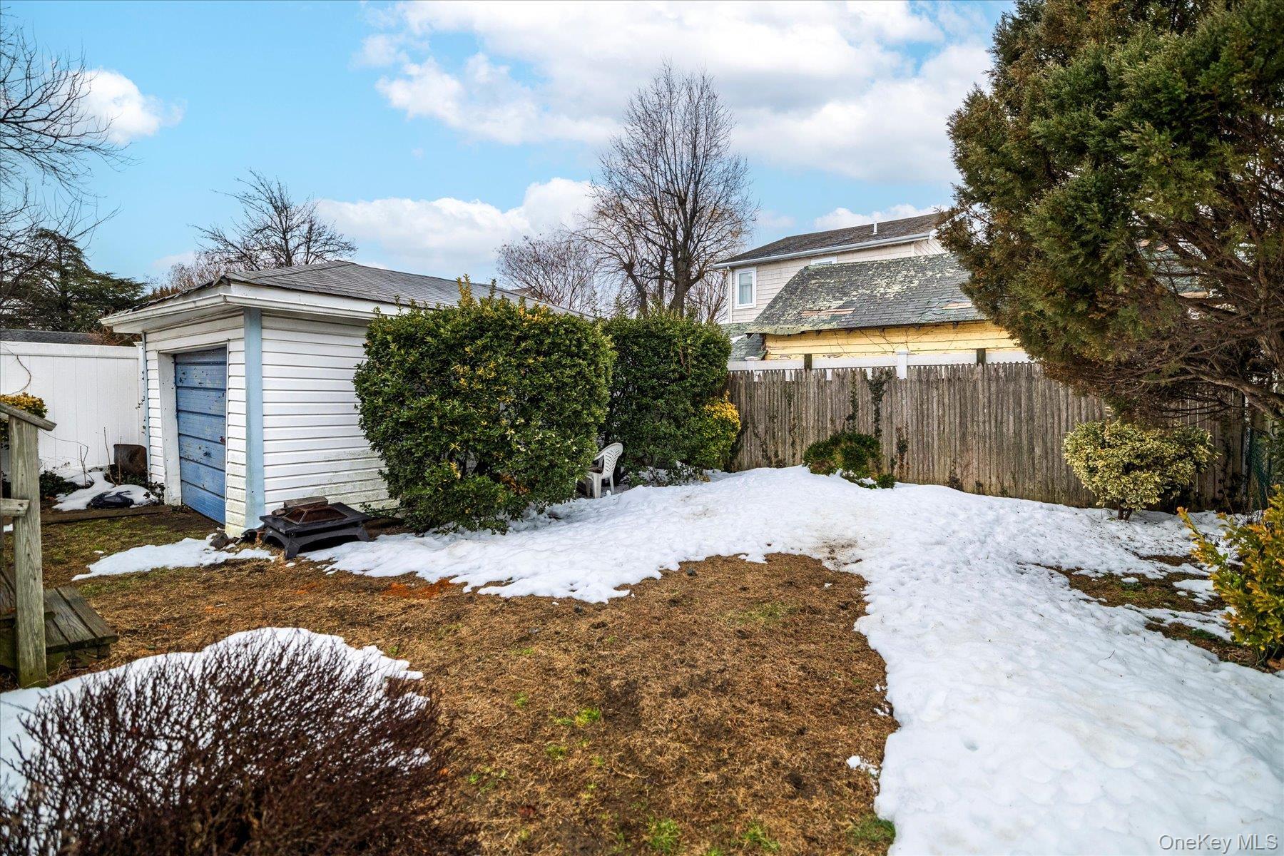 Single Family Hudson  Nassau County, NY 11580, MLS-966946-16