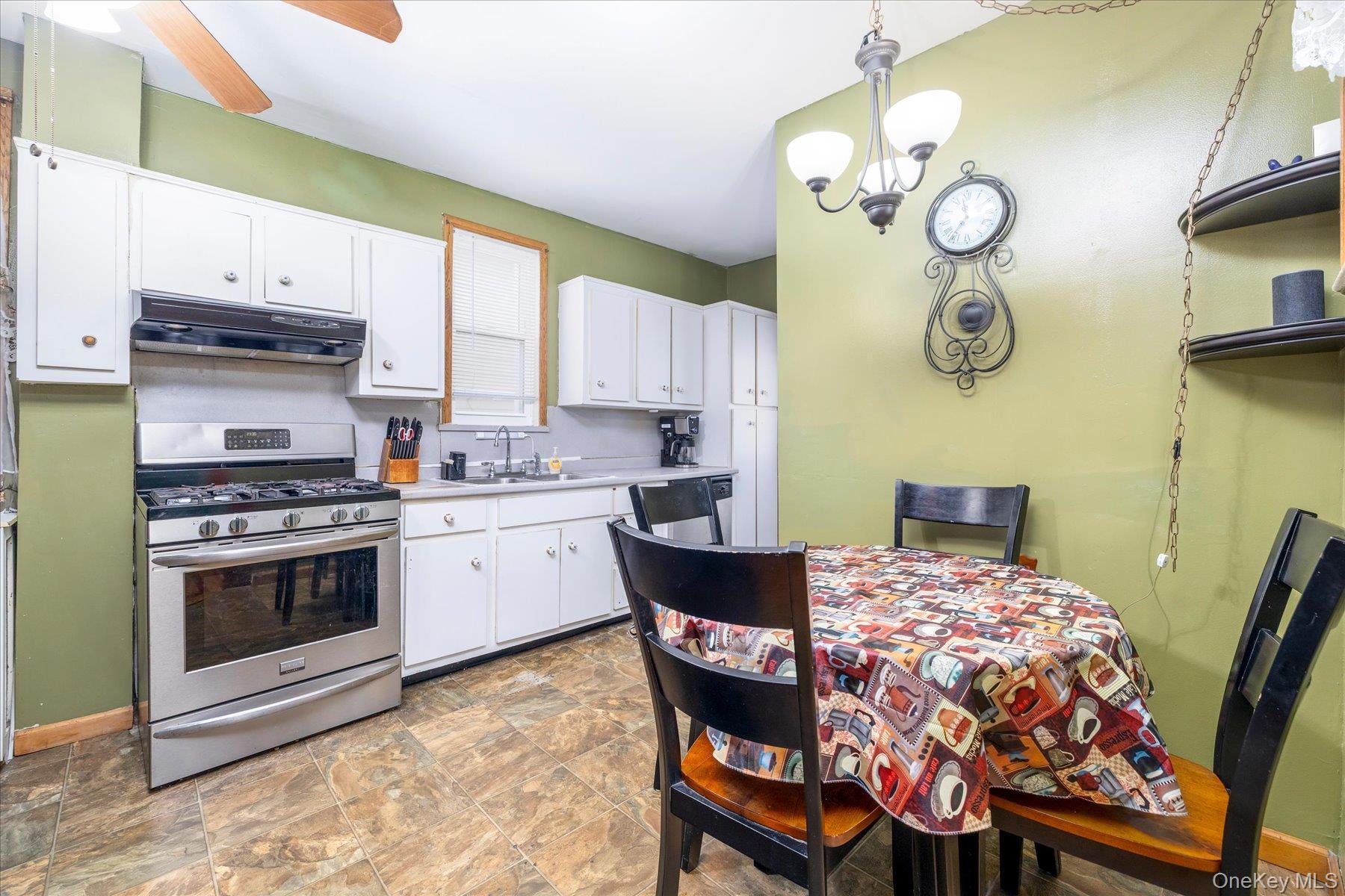 Single Family Hudson  Nassau County, NY 11580, MLS-966946-7