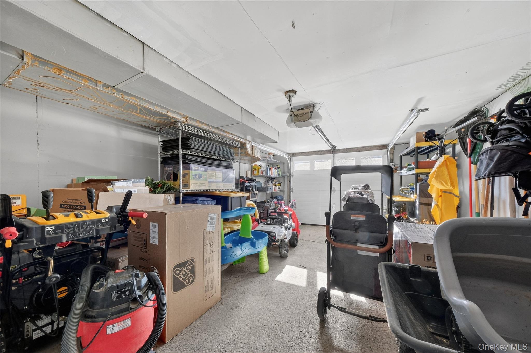 Single Family Laffin  Dutchess County, NY 12603, MLS-966967-38