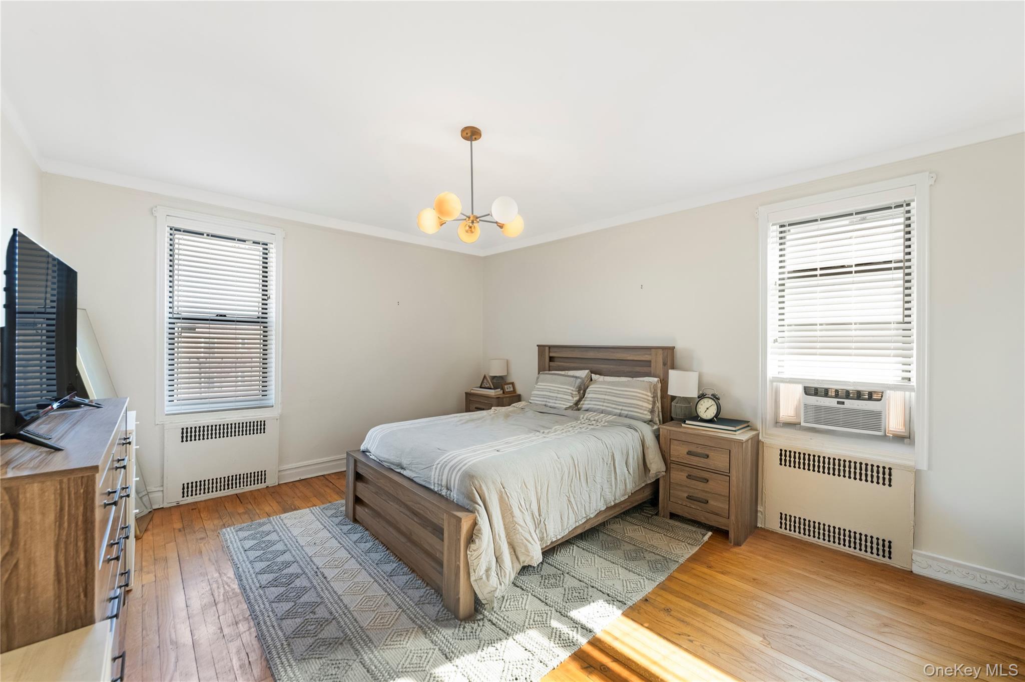 Coop Avenue H  Brooklyn, NY 11210, MLS-966973-4