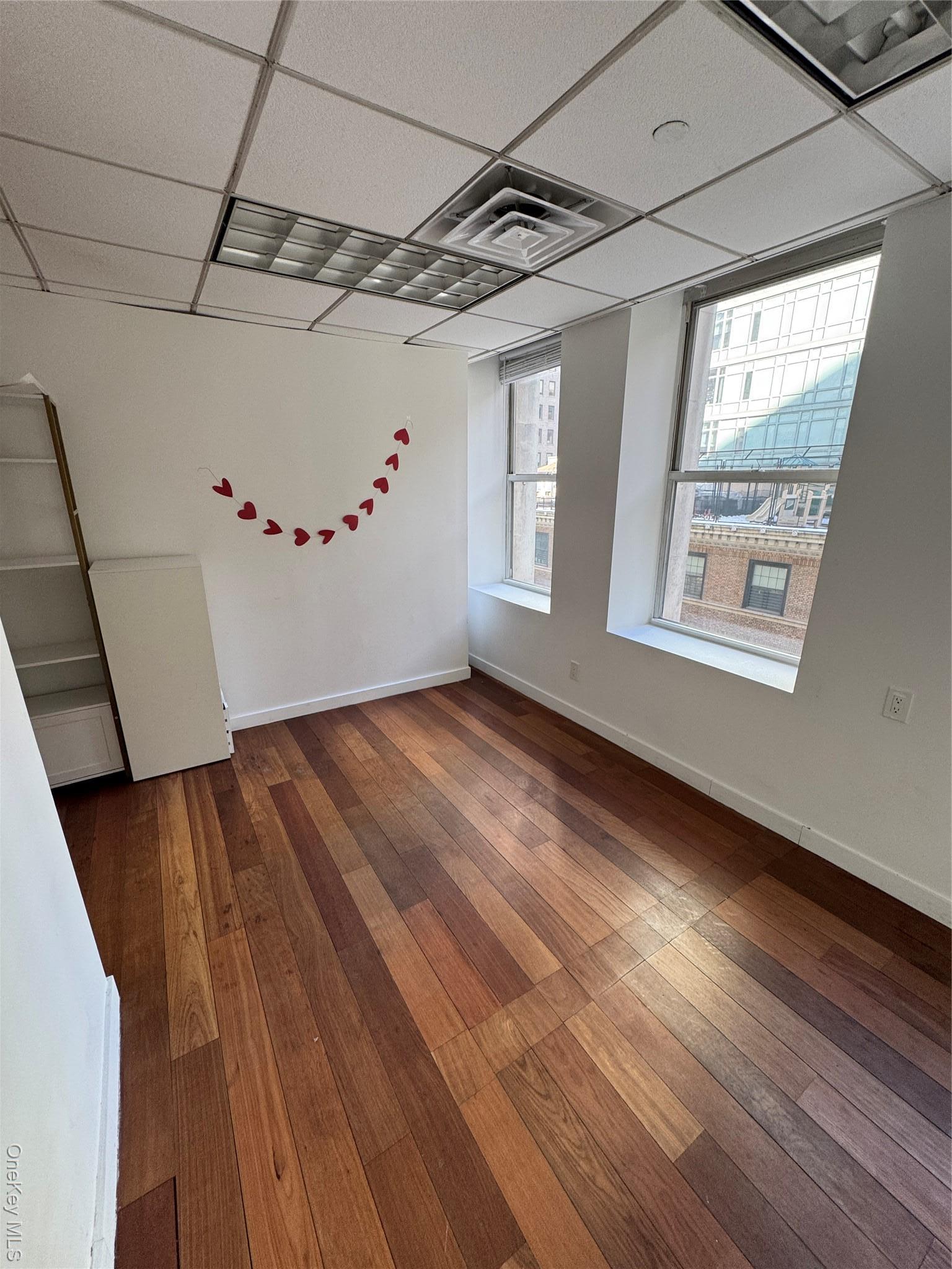 Commercial Lease Fifth Avenue  Manhattan, NY 10016, MLS-966999-2