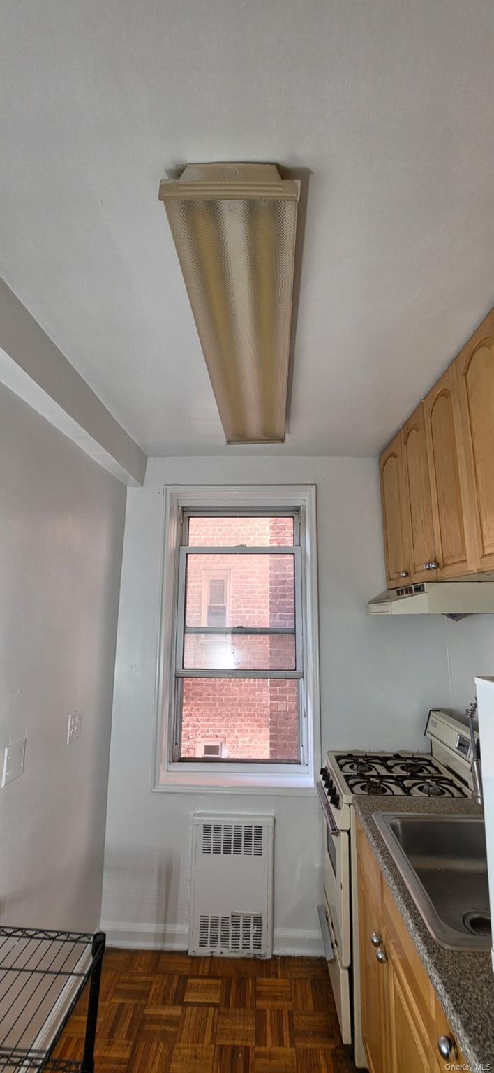 Apartment 84th Drive  Queens, NY 11435, MLS-967011-17