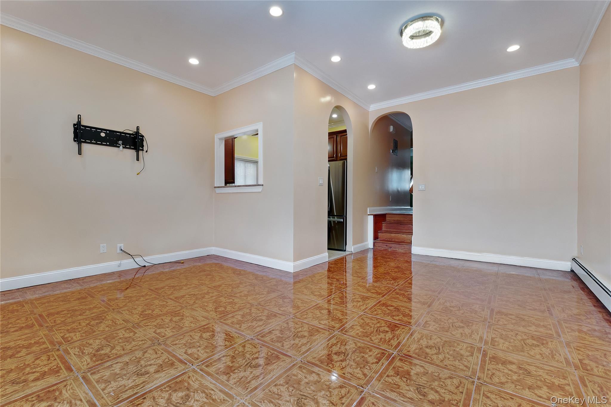 Single Family Hillmeyer  Queens, NY 11692, MLS-967024-2