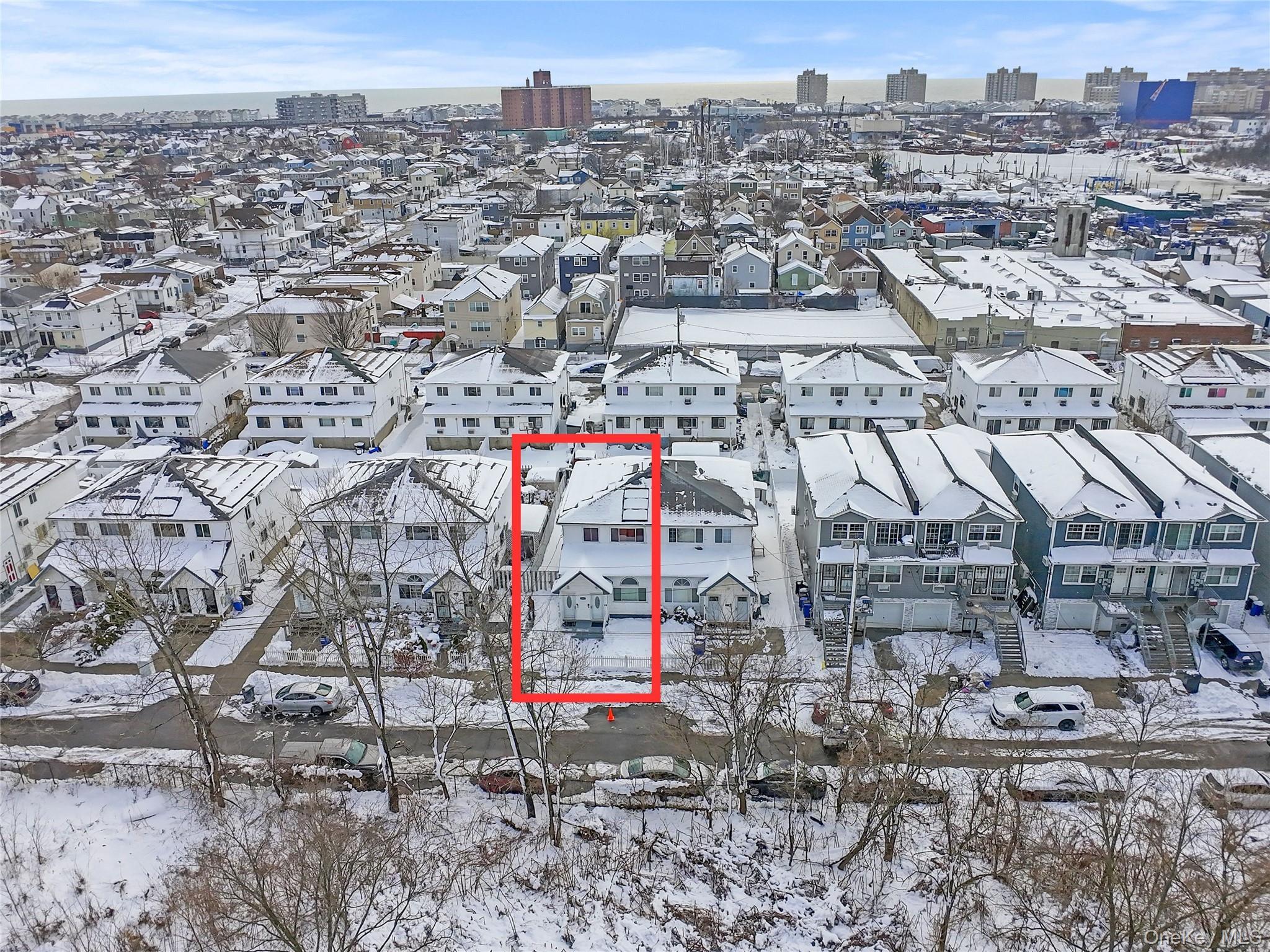 Single Family Hillmeyer  Queens, NY 11692, MLS-967024-22