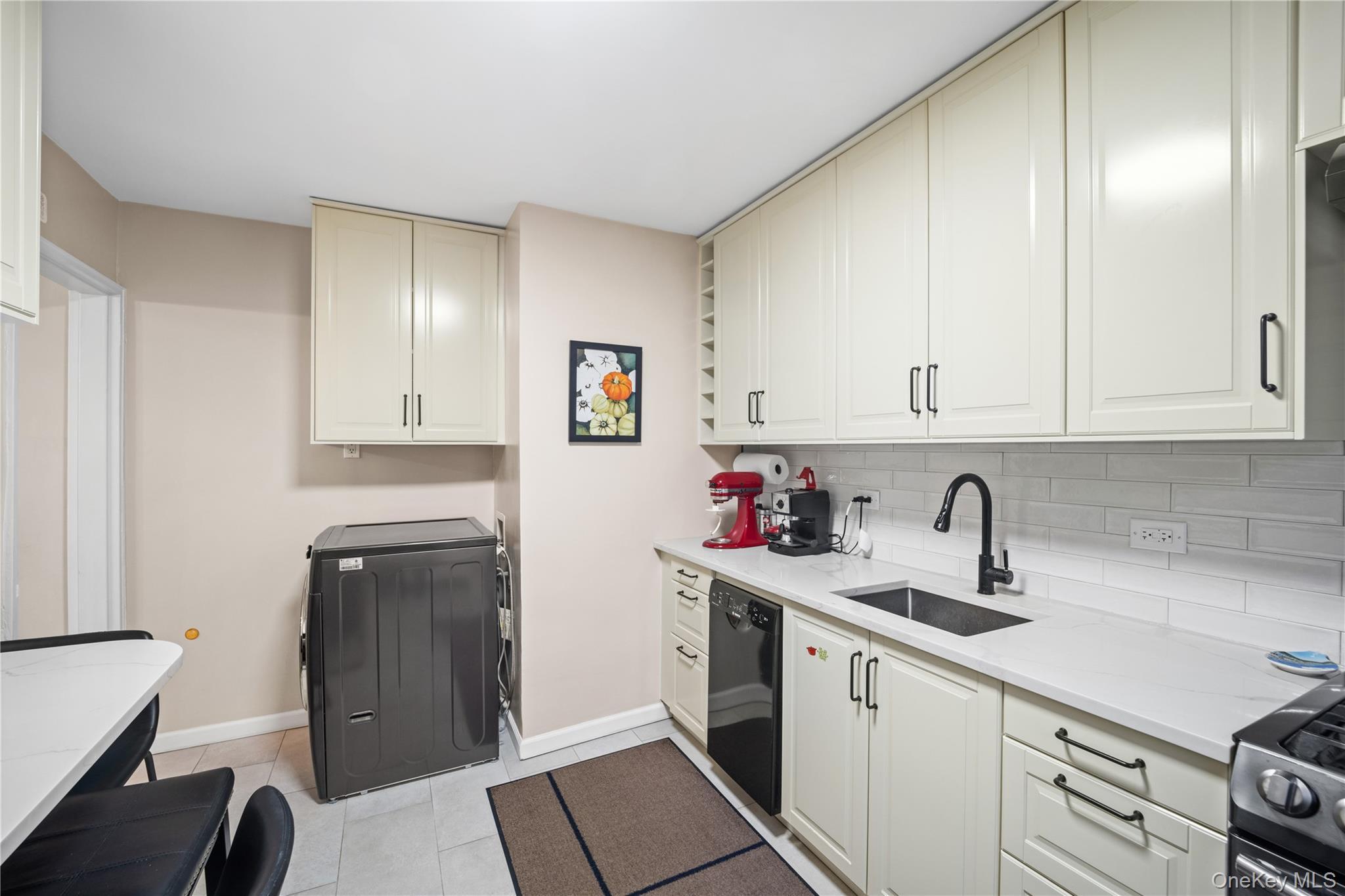 Coop 220th  Queens, NY 11364, MLS-967027-10