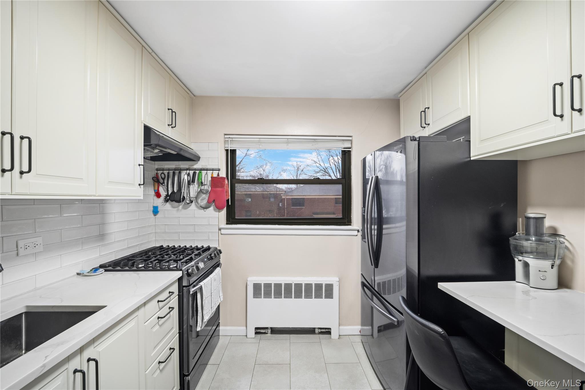 Coop 220th  Queens, NY 11364, MLS-967027-12