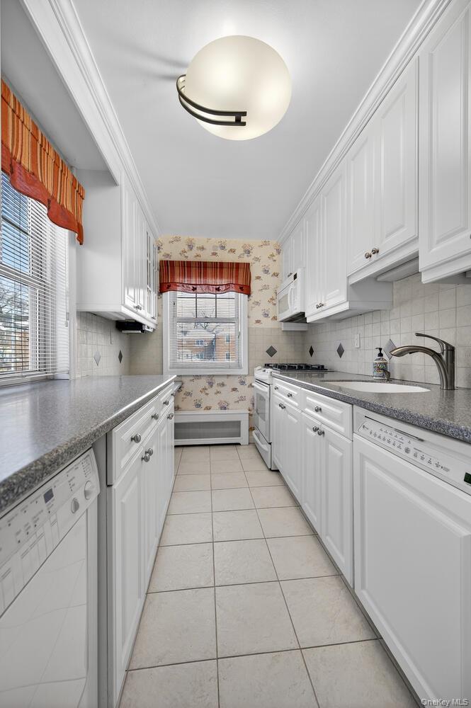 Coop 252nd  Queens, NY 11362, MLS-967035-13