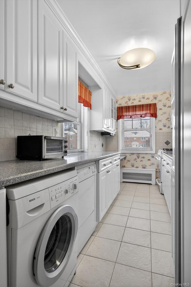 Coop 252nd  Queens, NY 11362, MLS-967035-14