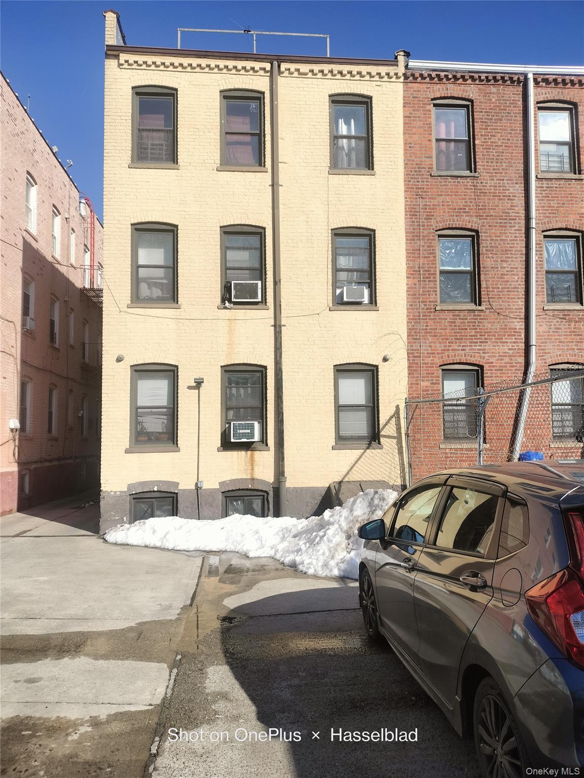 Commercial Sale Euclid Avenue  Brooklyn, NY 11208, MLS-967038-4